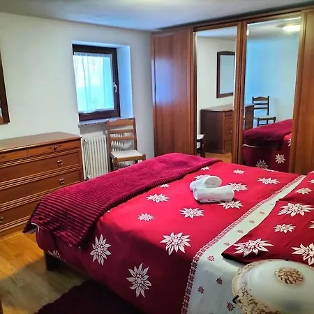 Appartement Di Montagna Lo Grop *